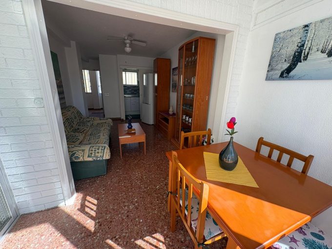 APARTAMENTO REFORMADO EN ZONA LEVANTE