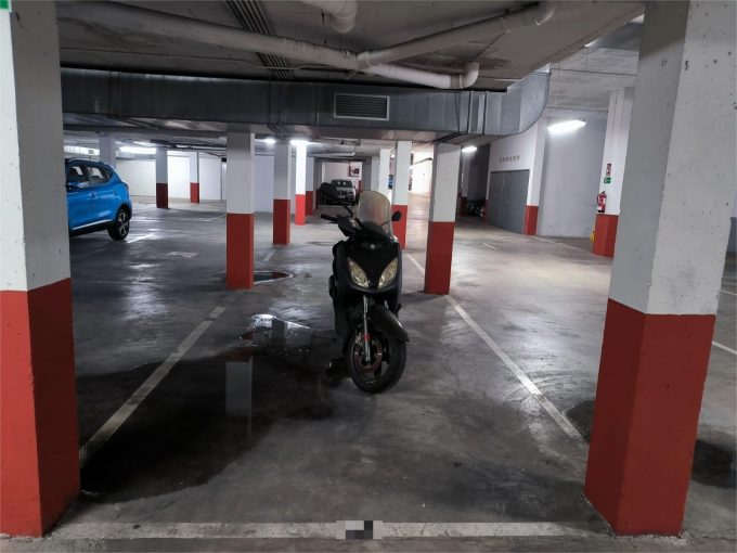 Plazas de garaje en zona Avenida Europa – 