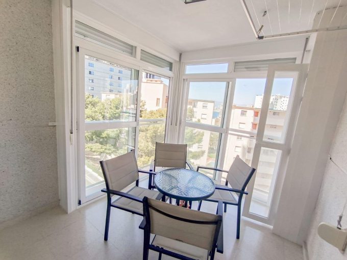 Apartamento en excelente estado de 1 dorm. con garaje y trastero en el Rincón de Loix – 